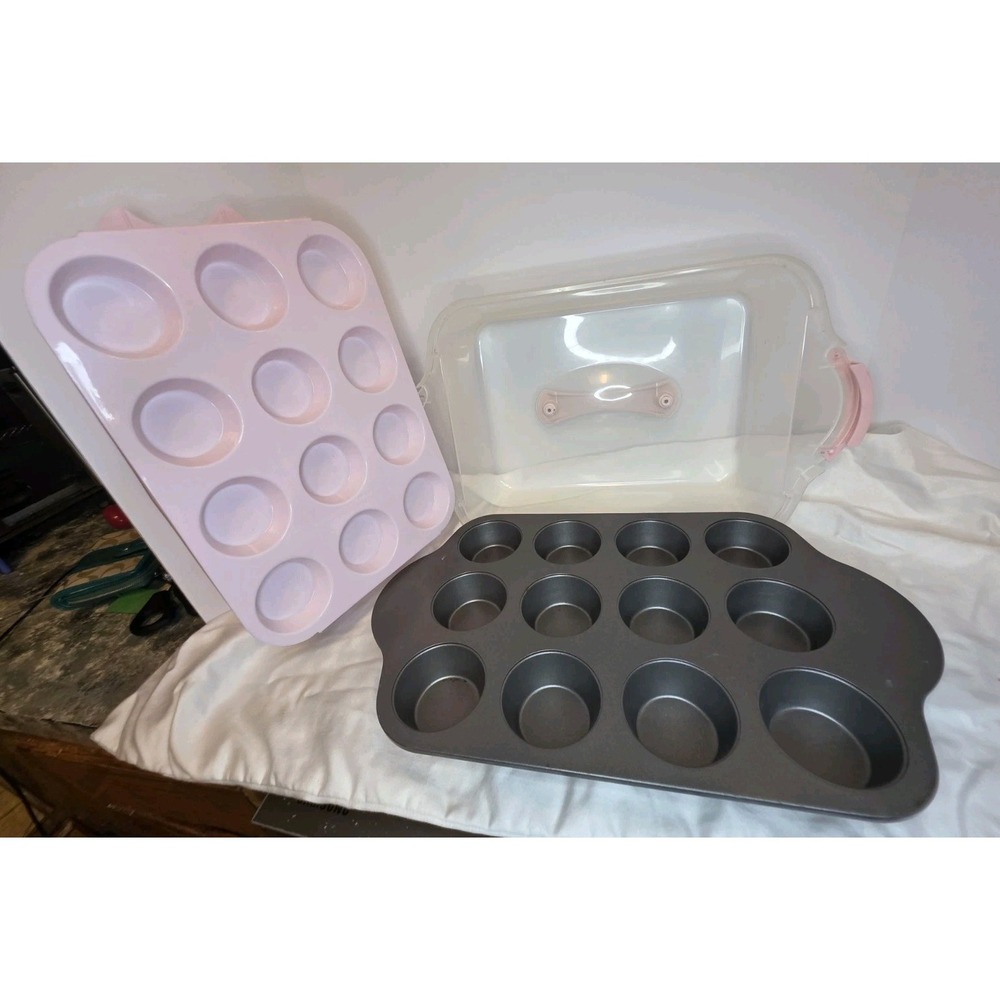 Cupcake Caddy Pink Tier Clear Dome W Lock Clips & Handle